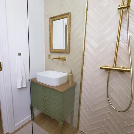 - Folk District Apartamento
